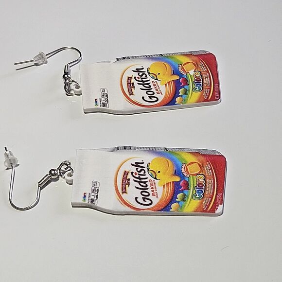 Drop Dangle Pierced Earrings Goldfish Colors Crackers Costume Jewelry Novelty - Picture 10 of 13